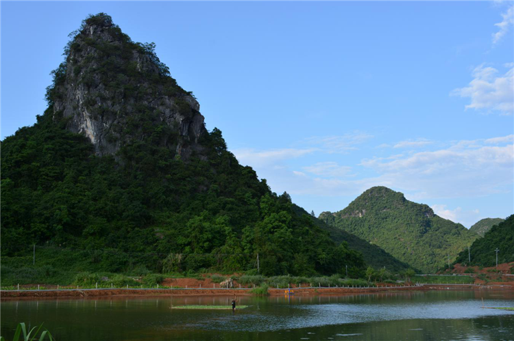 天鵝潭休閑養(yǎng)生基地一景。（通訊員供圖）.png